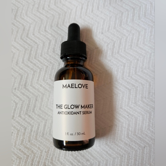 Maelove The Glow Maker Antioxidant Serum - Picture 1 of 3